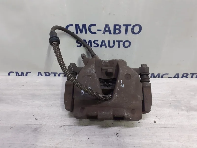 Суппорт Mercedes-Benz GLK A2044214181 X204, передний левый