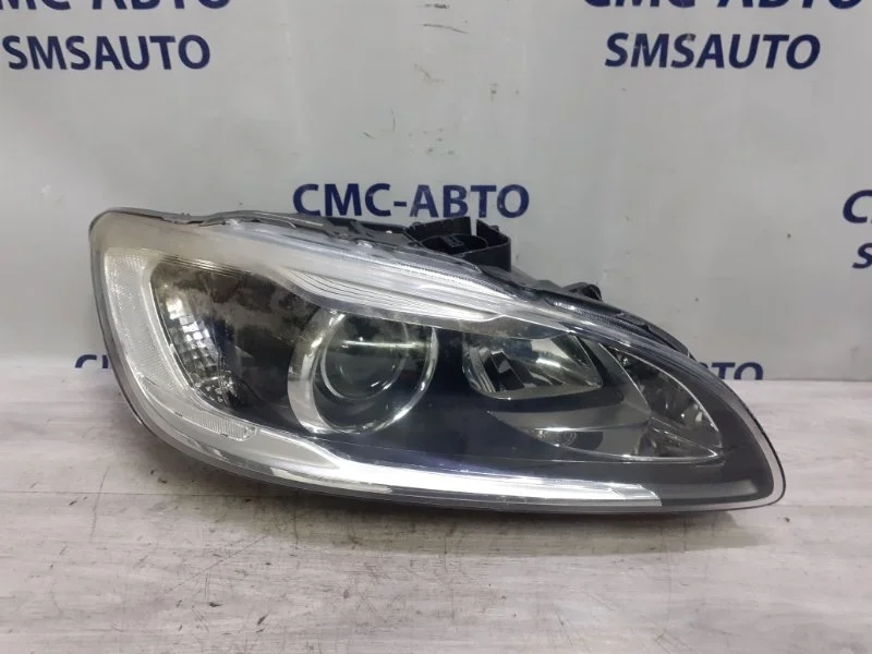 Фара адаптивный ксенон Volvo S60 31698819 S60, правая