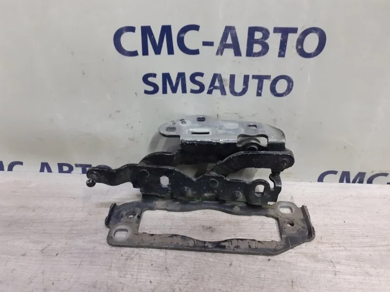 Петля капота Mercedes-Benz CLS-Class A2048800728 W218 3.5, левая