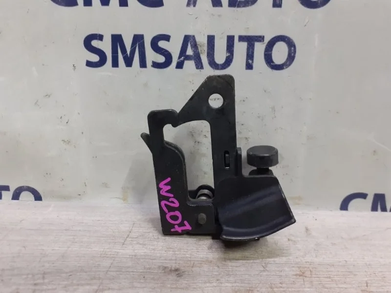 Крюк капота Mercedes-Benz E-Class A2078800164 C207 1.8T