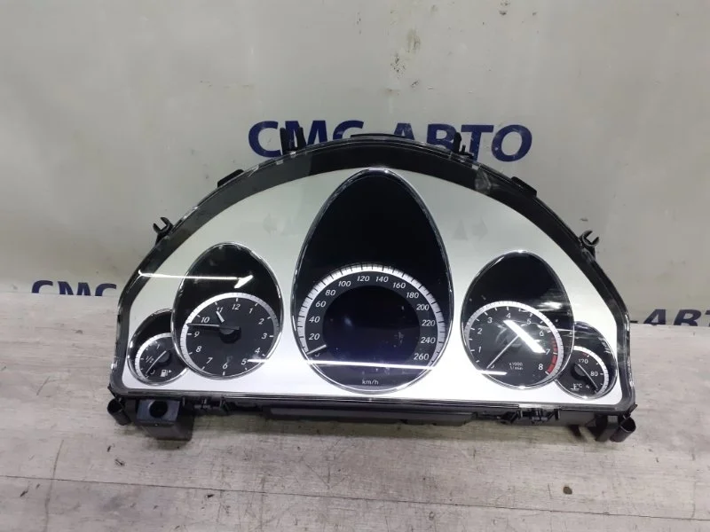 Панель приборов Mercedes-Benz E-Class A2129004013 W212