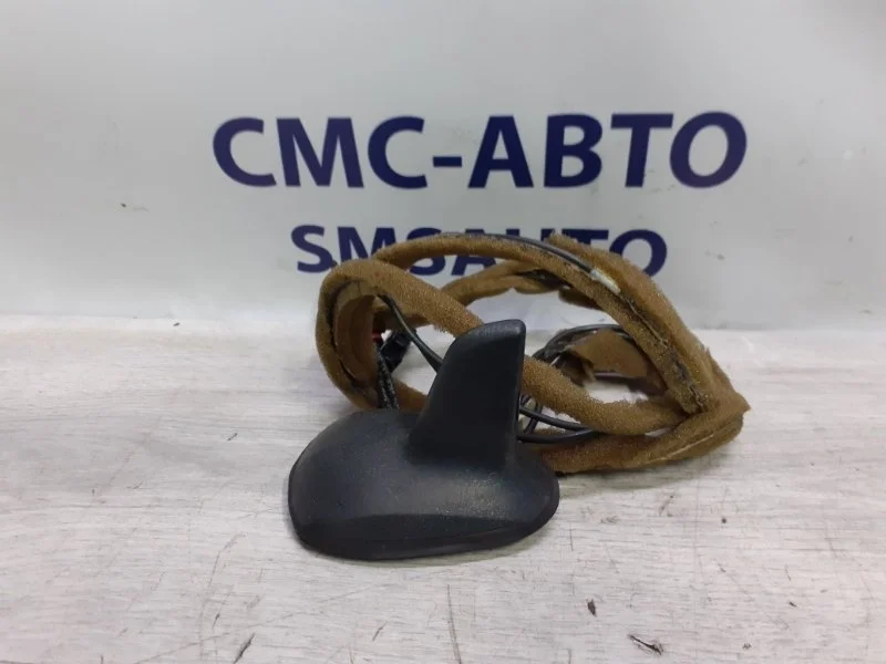 Антенна Mercedes-Benz GLK A2048204075 X204 3.0