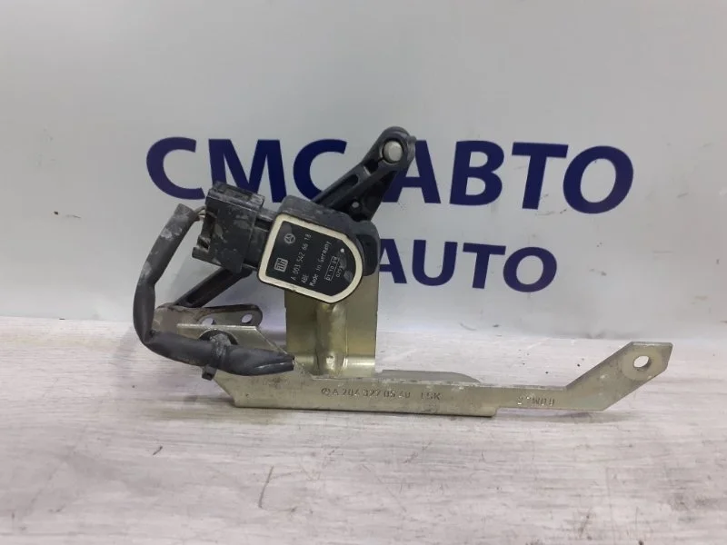 Датчик уровня подвески Mercedes-Benz GLK A2043202989 X204 3.0, передний левый