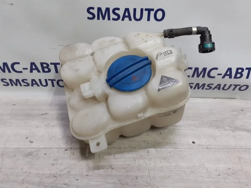 Бачок расширительный Porsche Cayenne 95810615100 958 4.8. 4852