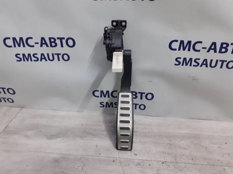 Педаль газа Porsche Cayenne 7L0723507D 958 4.8. 4852