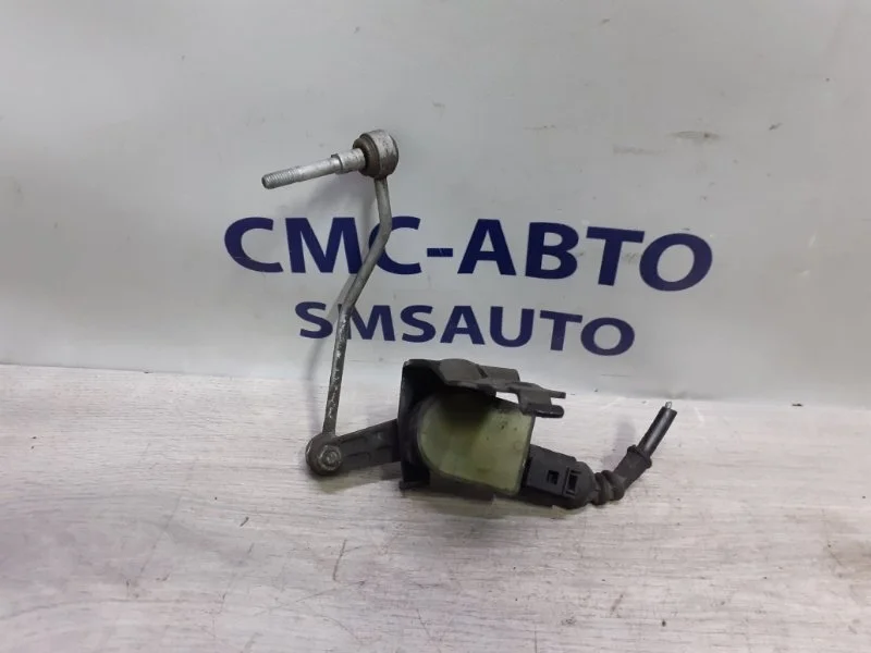 Датчик уровня подвески Audi A6 4F0941285F C6 3.0 CAJA, передний левый