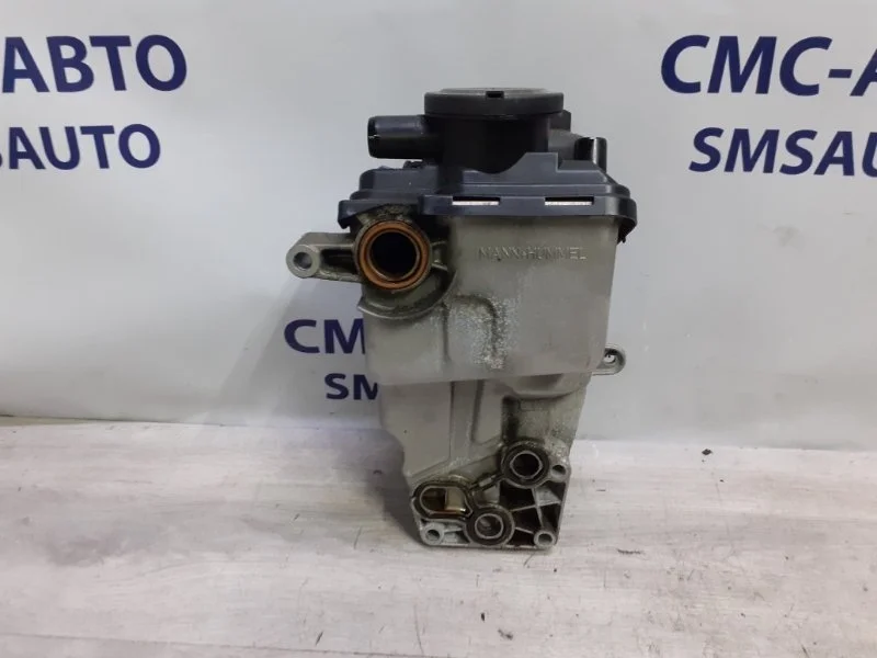 Корпус масляного фильтра Volvo V40 31338685 V40 CROSS COUNTRY B5204T9