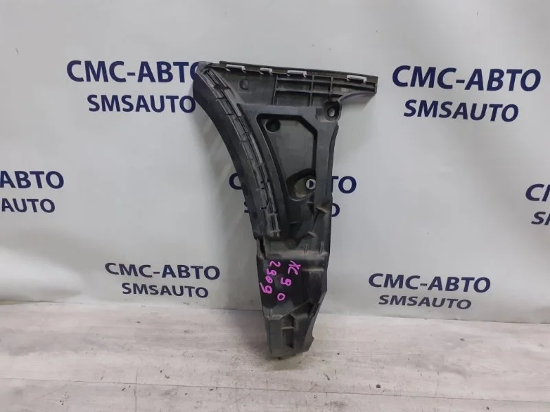 Кронштейн бампера Volvo XC90 30698129 ХС90 3.2 B6324S, передний правый