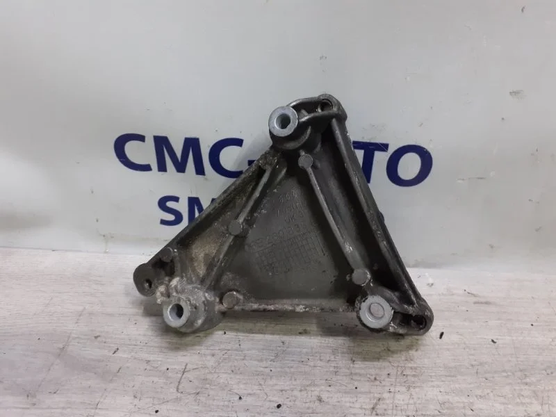 Кронштейн кондиционера Audi A6 Allroad 06E260835C C6 3.2 AUK