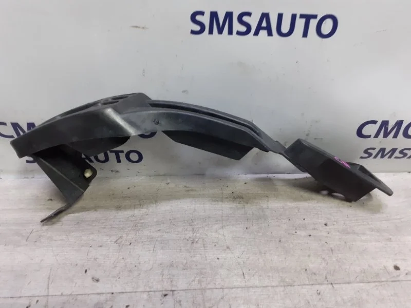 Кронштейн бампера Porsche Cayenne 7P5807394A 958 4.8. 4852, задний правый