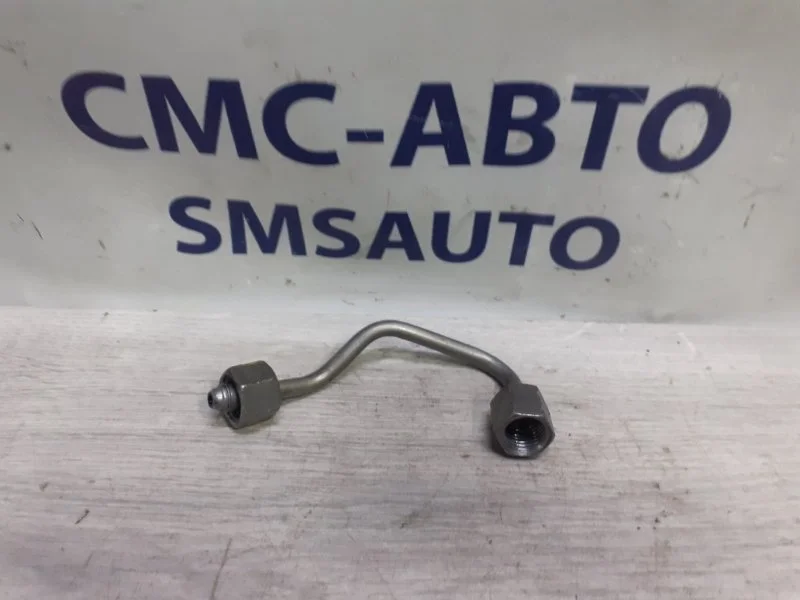 Трубка топливная Mercedes-Benz ML A6420700233 W164 642.820