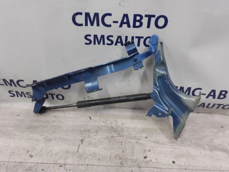 Петля капота Volvo XC90 2014-2023 31352879 ХС90 2.0 B4204T27, правая
