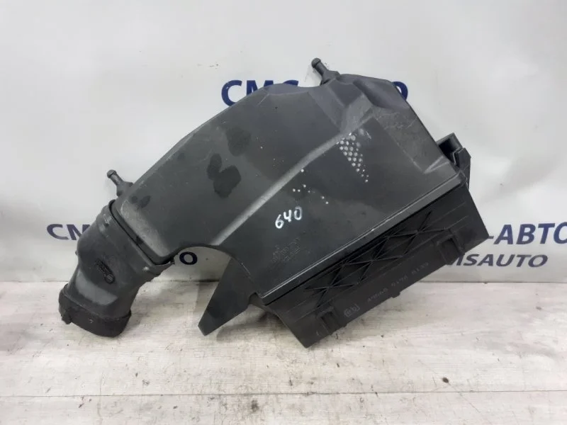 Корпус воздушного фильтра Mercedes-Benz ML A6420904401 W166 642.826, правый