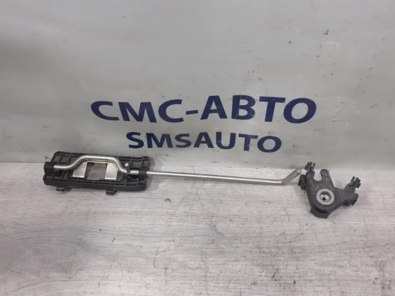 Кронштейн фары Porsche Cayenne 95863151900 958 4.8. 4852, передний левый