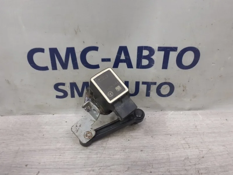 Датчик уровня подвески Mercedes-Benz R-Class A0105427717 W251 272.967