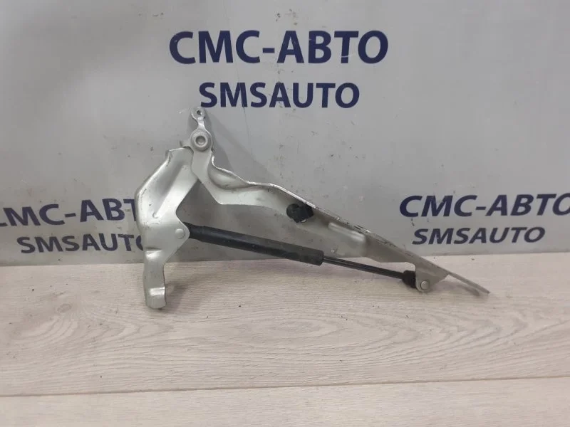 Петля капота Volvo S80 31250185 С80 3.0 B6304T4, левая