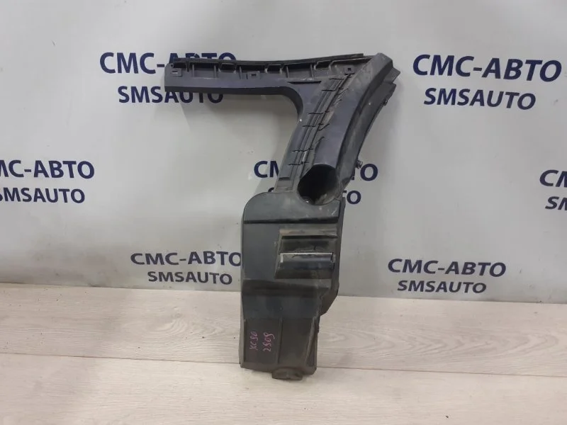 Кронштейн бампера Volvo XC90 30698136 ХС90 3.2 B6324S, задний правый
