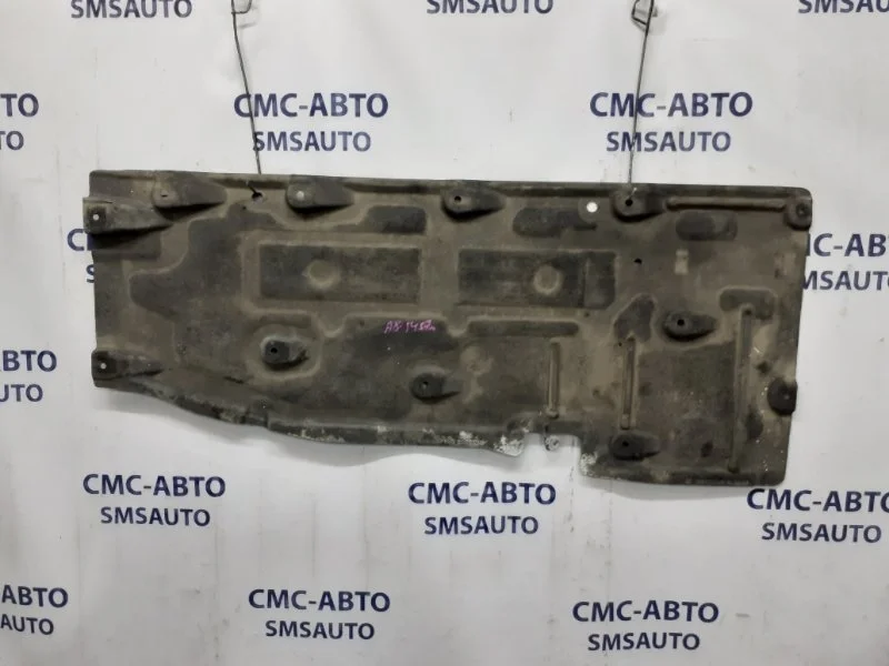 Защита днища Audi A8 4H0825206C D4 4.2 CDRA, правая