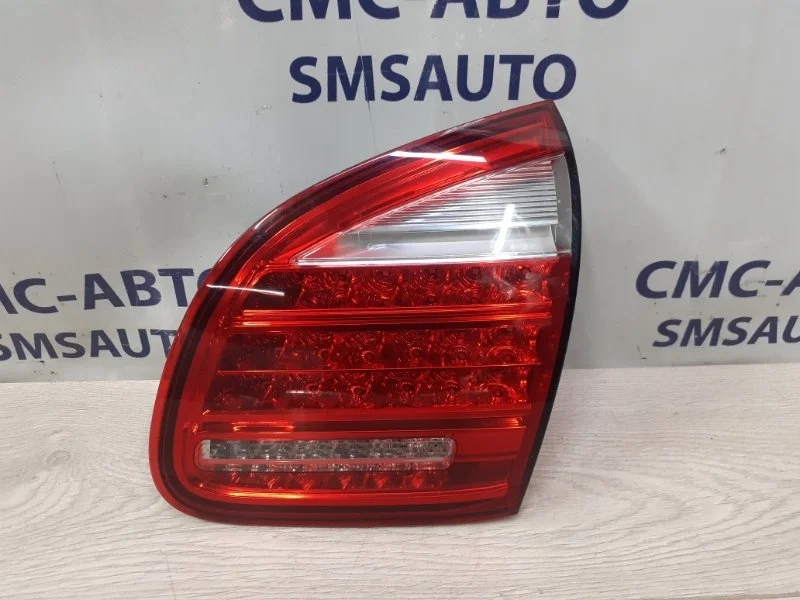 Фонарь крышки багажника Porsche Cayenne 95863109401 958 4.8. 4852, правый