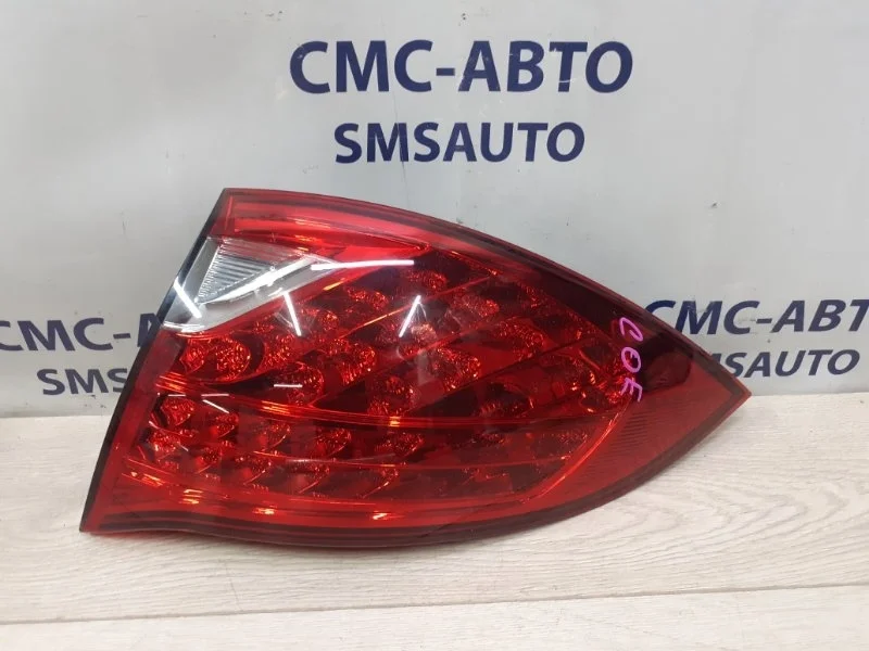 Фонарь на крыло Porsche Cayenne 95863109601 958 4.8. 4852, правый