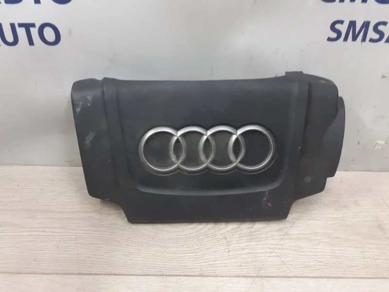 Крышка ДВС декоративная Audi A6 06E103926L C7 2.8 CHV