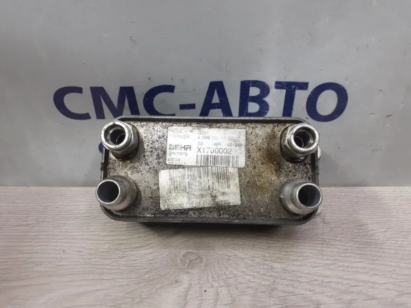 Радиатор масляный Mercedes-Benz E-Class A0995002300 W212 1.8T