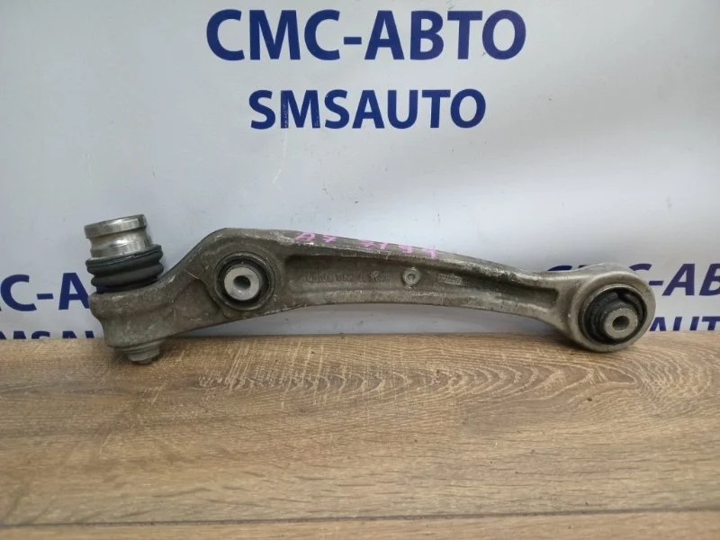 Рычаг нижний Audi A7 8K0407155B C7 2.0T CYPA, передний левый