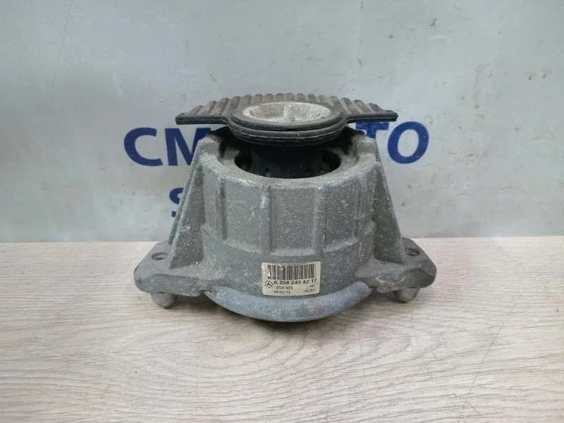 Опора ДВС Mercedes-Benz E-Class A2042400117 W212 1.8T
