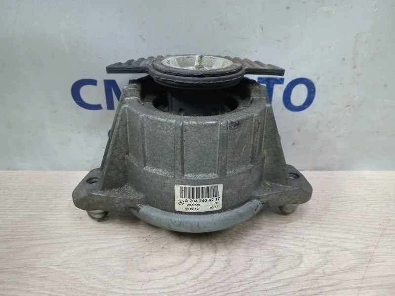 Опора ДВС Mercedes-Benz E-Class A2042400117 W212 1.8T
