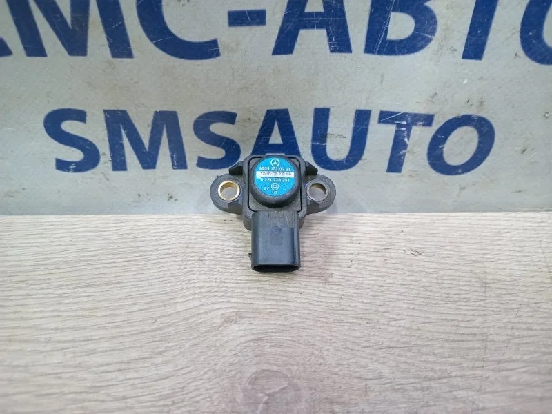 Датчик давления Mercedes-Benz E-Class A0081530228 W212 1.8T