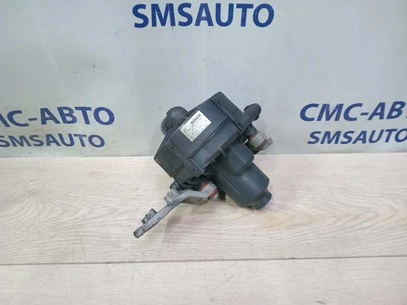 Насос воздушный Mercedes-Benz GLK A0001405185 X204 3.0