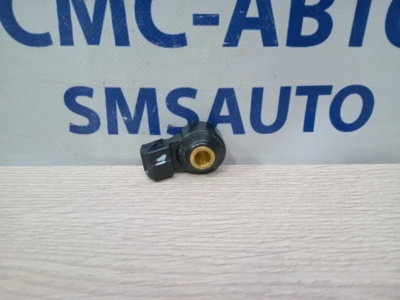 Датчик детонации Mercedes-Benz GLK A0041539028 X204 3.0