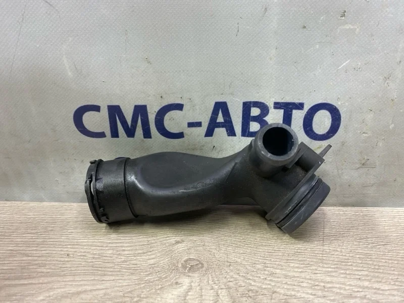 Фланец системы охлаждения Mercedes-Benz E-Class A2712002056 W212 1.8T