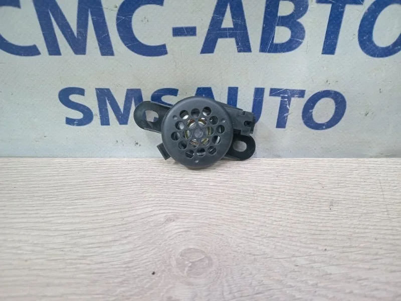 Динамик Volkswagen Touareg 8E0919279 NF 3.0 CGE