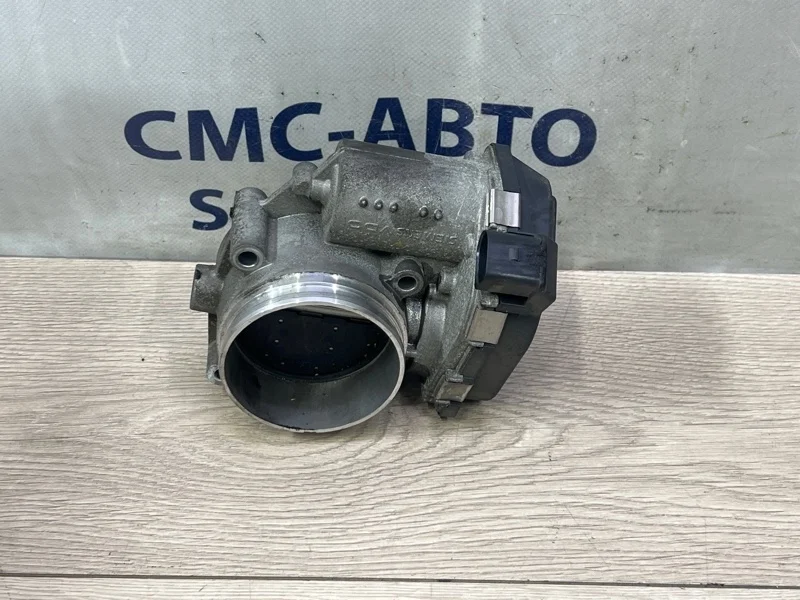 Дроссельная заслонка Audi Q5 06E133062G 8R 3.2 CAL