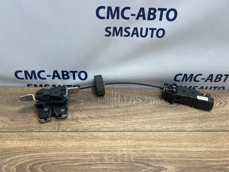 Замок багажника Mercedes-Benz ML A2047400635 W166 276.955