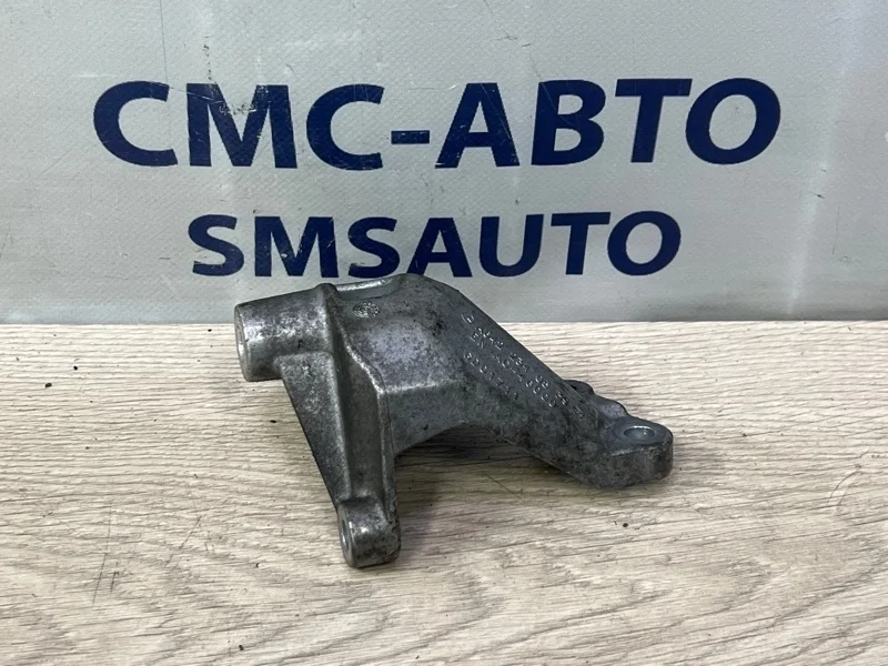 Кронштейн ДВС Mercedes-Benz ML 2012 A6422340539 W166 642.826