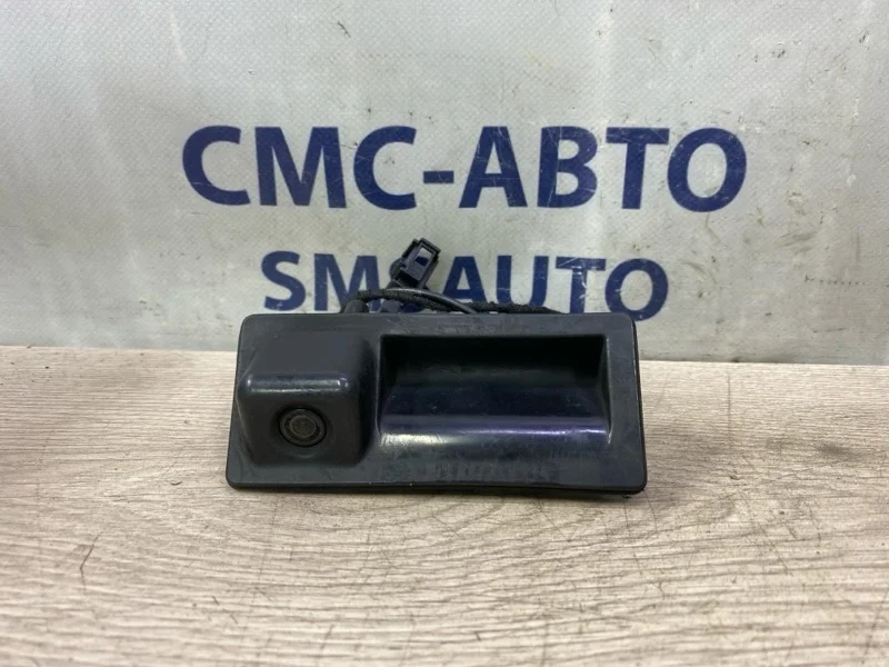Камера заднего вида Audi Q5 5N0827566AA 8R 3.2 CAL, задняя