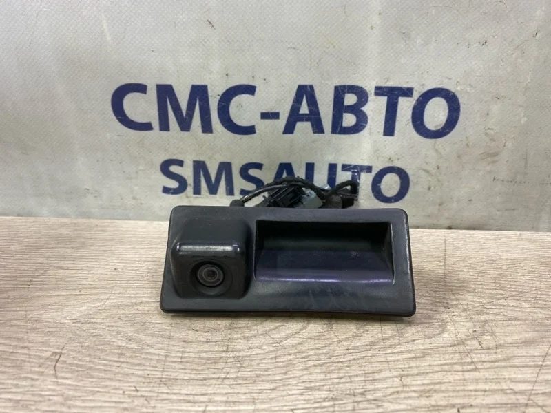 Камера заднего вида Audi Q5 5N0827566AA 8R 2.0T CNC