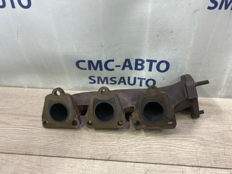 Коллектор выпускной Audi A6 2010 06E253033E C6 2.8 CCE, левый