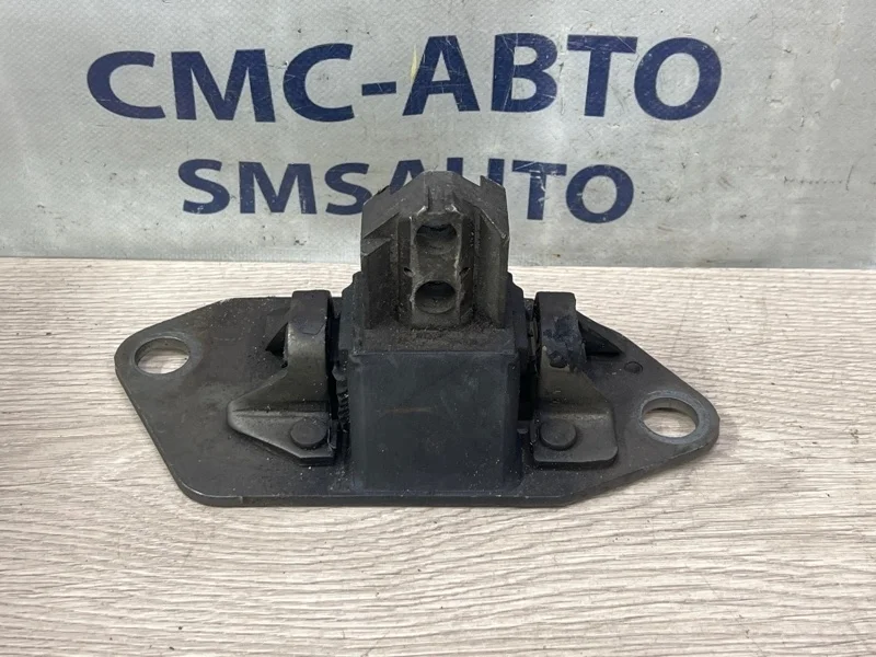 Опора ДВС Volvo XC90 30748811 ХС90 2.5 B5254T2