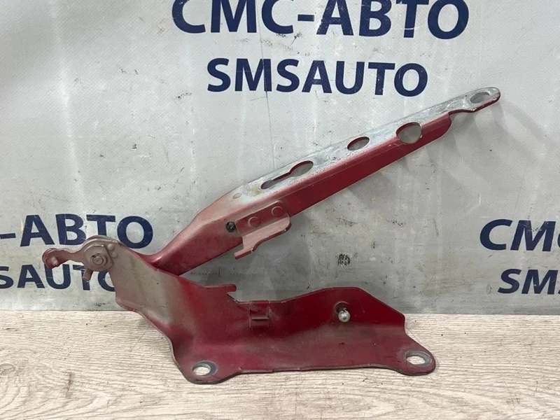Петля капота Volvo XC90 30716883 ХС90 3.2 B6324S, правая