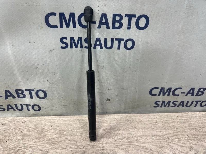 Амортизатор капота Volvo XC60 30784935 ХС60 3.0 B6304T4