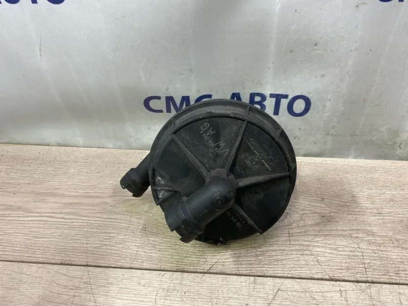 Насос воздушный Audi A6 2010 06A959253E C6 2.8 CCE