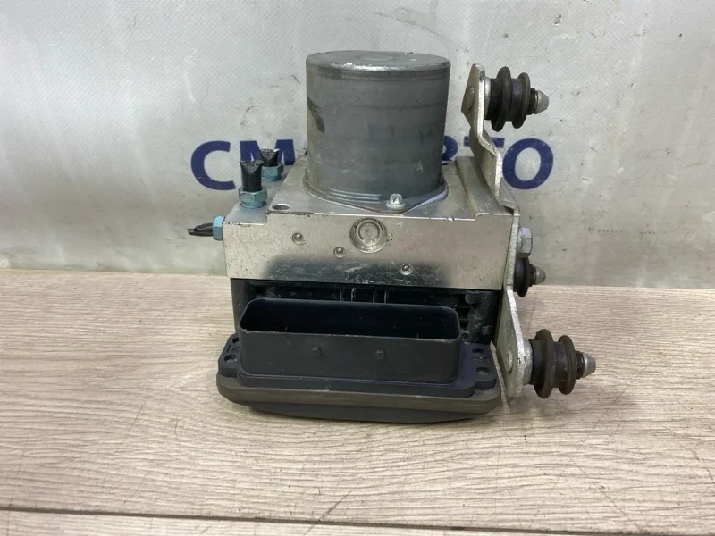 Блок АБС ABS Audi A6 2014 4G0614517AA C7 2.0T CDN