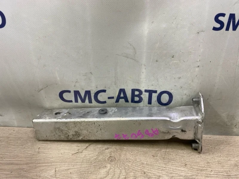 Лонжерон Audi A8 2012 4H0806064E D4 3.0 CGW, передний правый