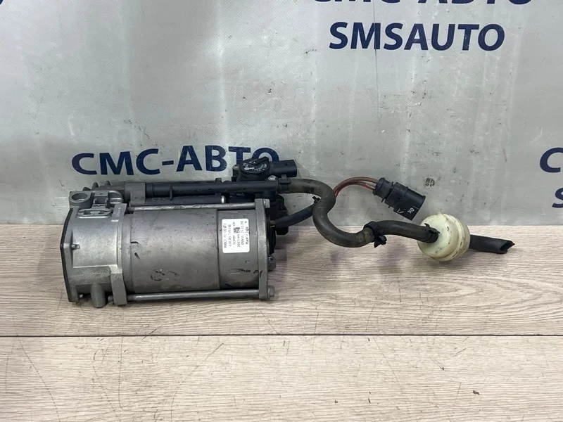 Компрессор пневмоподвески Audi A8 2011 4H0616005C D4 4.2 CDR
