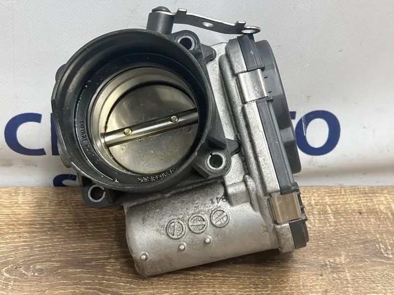 Дроссельная заслонка Mercedes-Benz E-Class 2017 A2701410025 W213 274.920