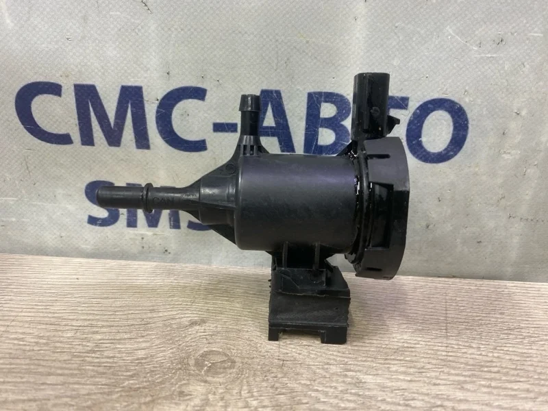 Клапан электромагнитный Mercedes-Benz E-Class 2017 A0014760532 W213 274.920