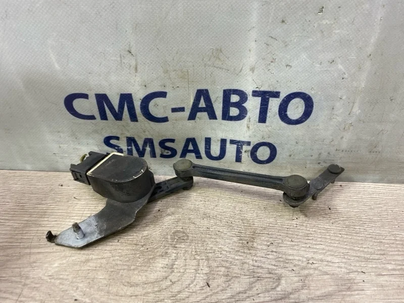 Датчик уровня подвески Volvo S60 31288274 С60 1.6 B4164T, задний правый